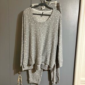 Women 2X waffle pajama set